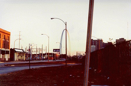 Picture of the arch from St Louis.