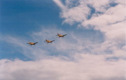 RNZAF Red Checkers formation flying over the airfield. (41Kb jpeg)